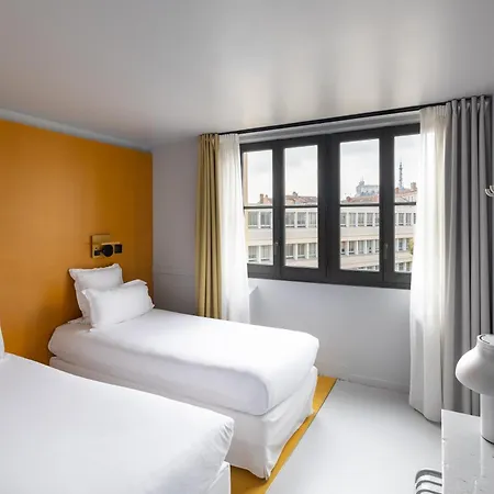 People Hotell