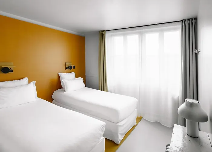 Hotel People *